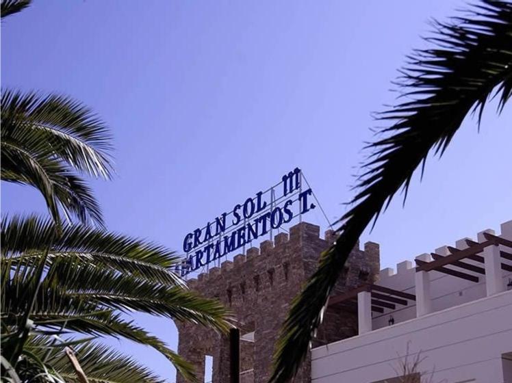格兰索尔旅游公寓酒店 萨阿拉德洛斯阿图内斯 外观 照片